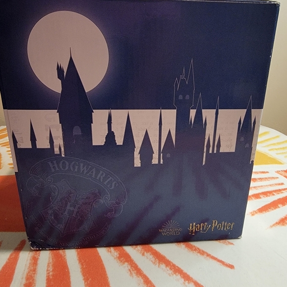 NIB Scentsy Wizarding World Harry Potter Hogwarts Castle Warmer - Picture 8 of 8